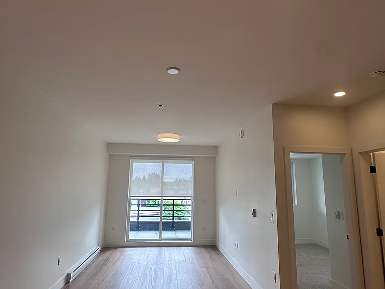 20795 Fraser Hwy — Photo 3