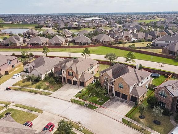 3rd image of 20219 Cortina Valley Dr