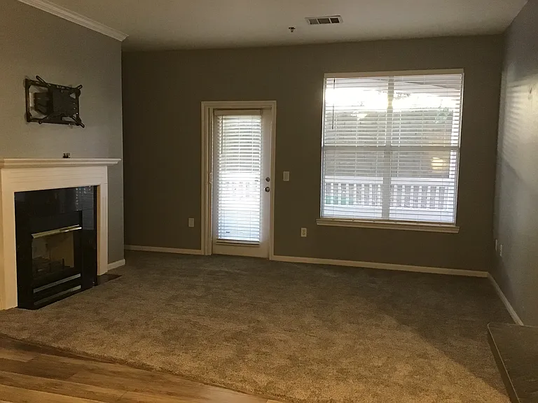 6001 Castlegate Dr W #A17 — Photo 8
