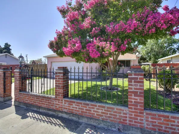 5360 28th St, Sacramento, CA 95820