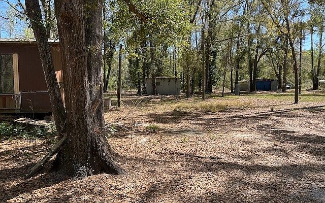 2nd image of 5496 River Rd