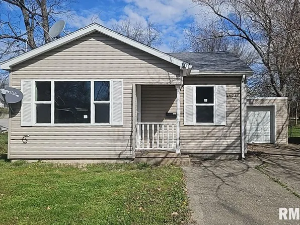 2404 Cherry St, Mount Vernon, IL 62864
