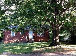 3340 Spencer St, Charlotte, NC 28205