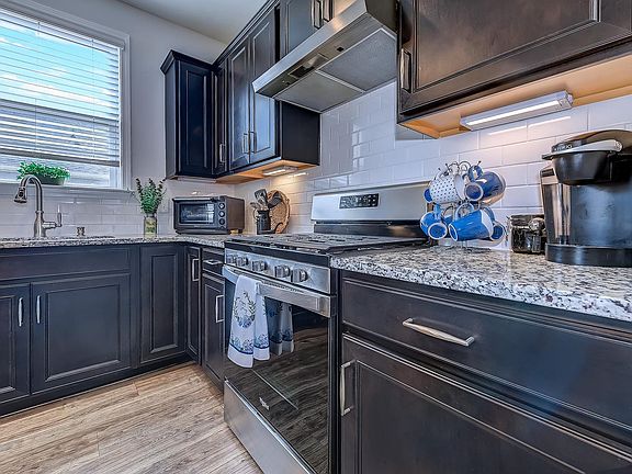 5th image of 1352 Littleleaf Loop