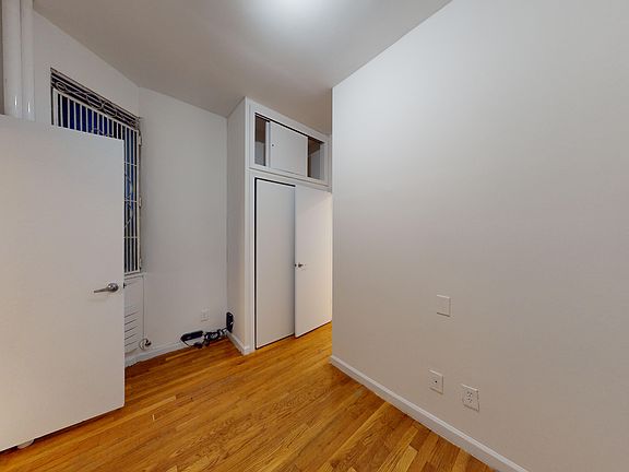 4th image of 238 E 87th St APT 1A