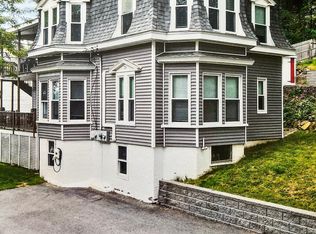 11 Atlantic Ave #1, Amesbury, MA 01913