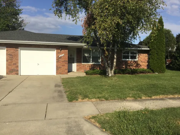 2315 N Concord Dr, Janesville, WI 53545