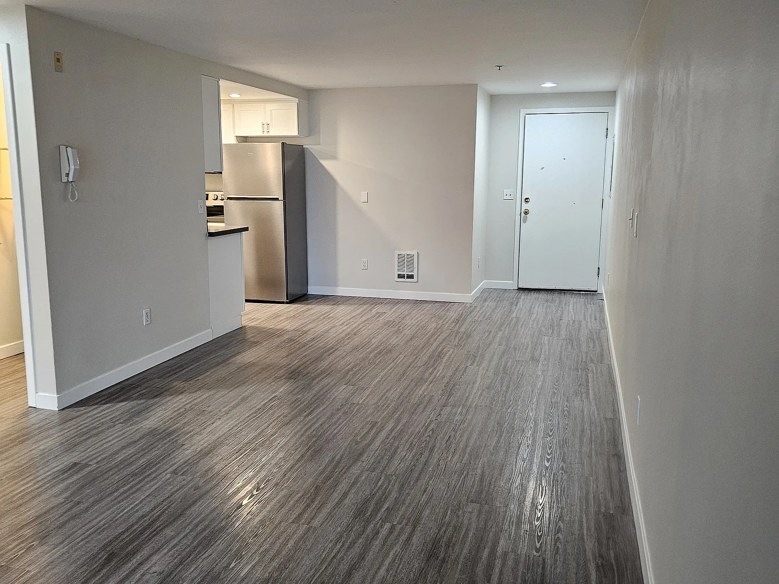 1 bed, 600 sqft, $1,500 — Photo 2