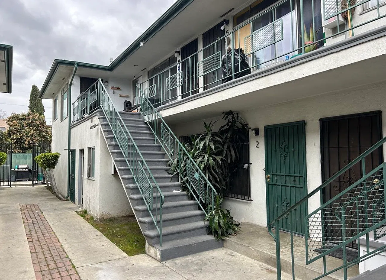 1 bed, 700 sqft, $1,750 — Photo 1
