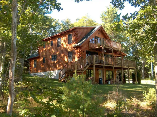 80 Stratton Farm Road, Hancock, ME 04640