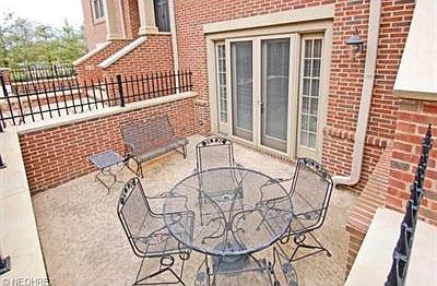 3rd image of 11 Astor Pl
