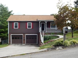 4408 Raj Rd, Knoxville, TN 37921