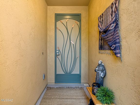 5th image of 1627 E Horned Lark Dr