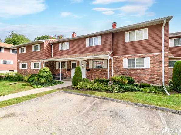 58 Patricia Road #J, Bridgeport, CT 06606