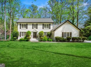 292 Old Rosser Rd, Stone Mountain, GA 30087