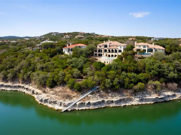 17607 Breakwater Dr, Jonestown, TX 78645