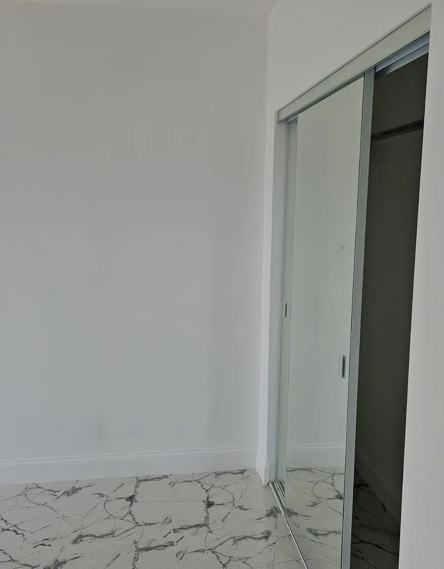 Studio, $1,600 — Photo 4