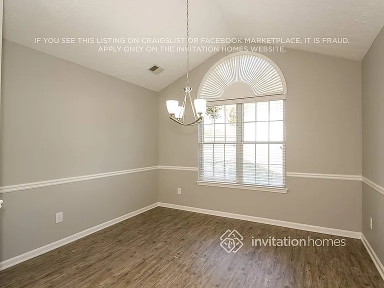 1530 Heatherton Rd — Photo 12