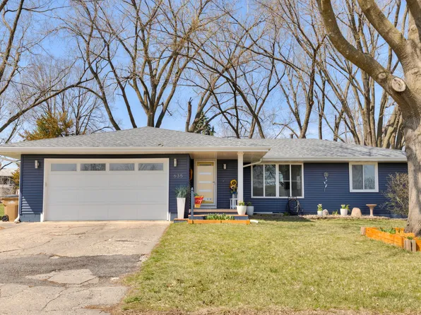 635 S 2nd St, Carlisle, IA 50047