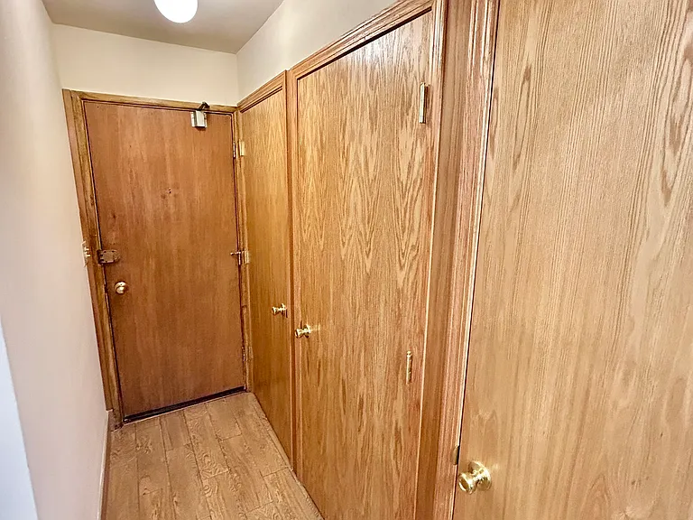 531 W Deming Place — Photo 35