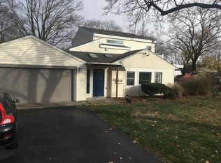 12 Cornell Rd, Nashua, NH 03064