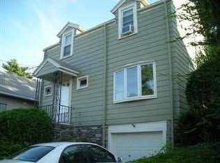 31 Huntington Ave, Worcester, MA 01606