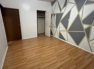 1825 W 8th St, Brooklyn, NY 11223