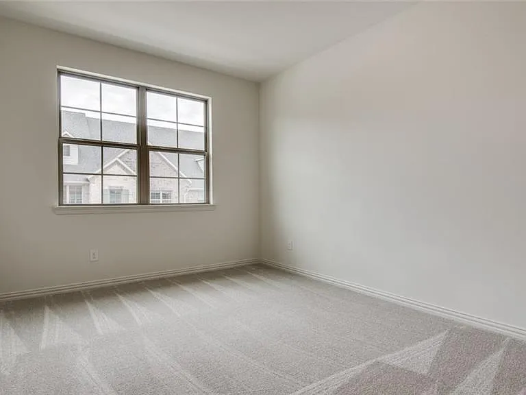7128 Huckleberry Dr — Photo 17
