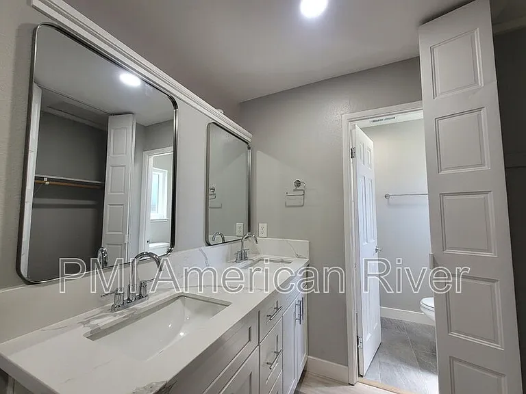 9275 Defiance Cir — Photo 12