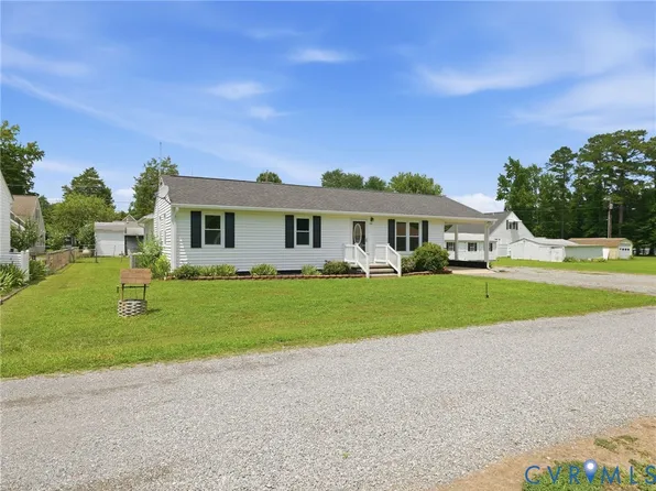 161 Cedar Dr, Dunnsville, VA 22454