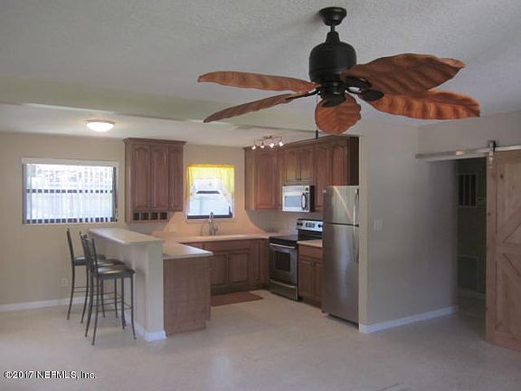 4th image of 1624 Bentin Dr N