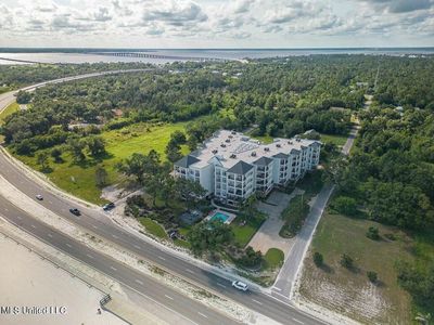 1100 W Beach Blvd APT 203, Pass Christian, MS, 39571