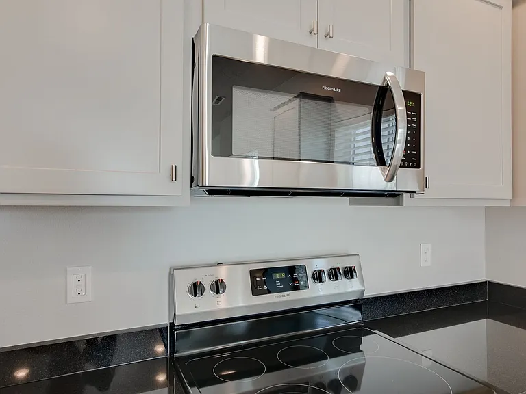 327 S Riggs Spring Ave — Photo 8