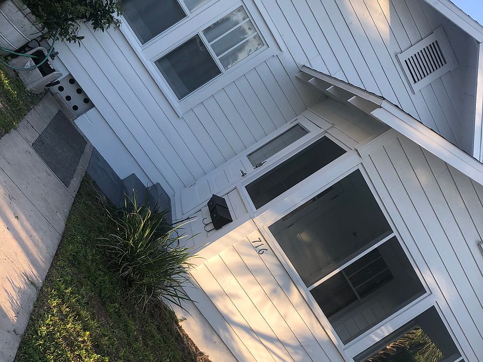 1st image of 716 Davis St