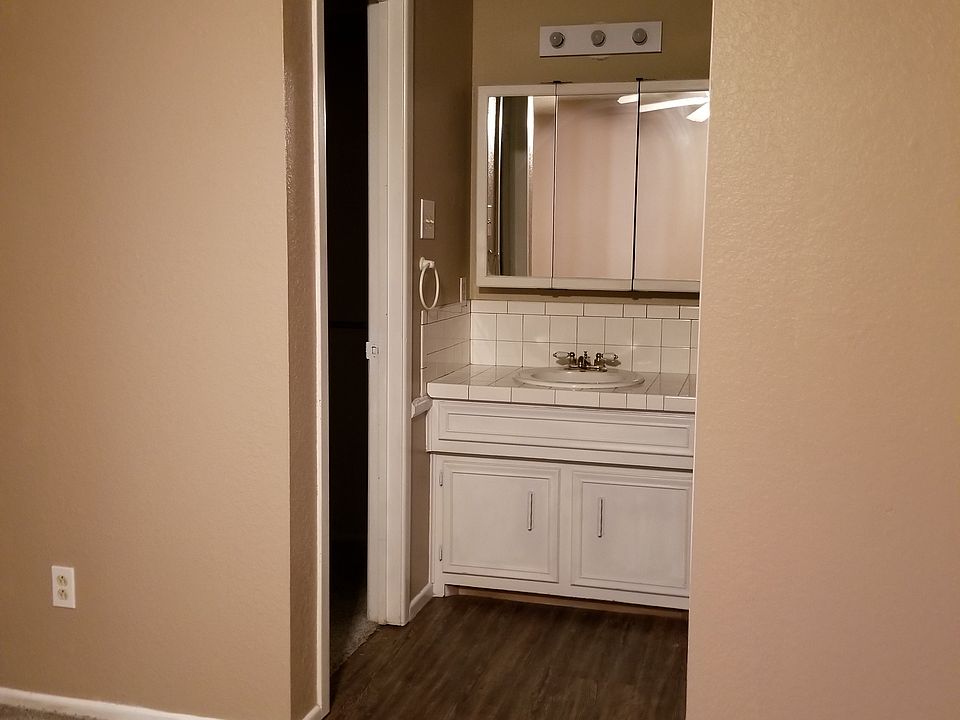 2nd image of 5912 10th Dr