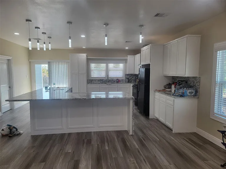 2250 Road 5732 — Photo 8