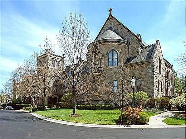 1st image of 695 Windings Ln