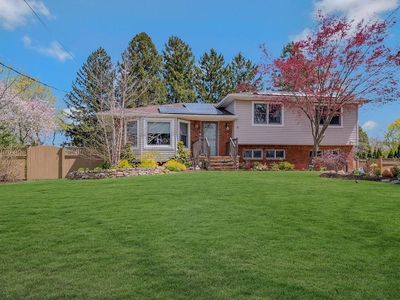 4 Auburn Drive, Greenlawn, NY, 11740