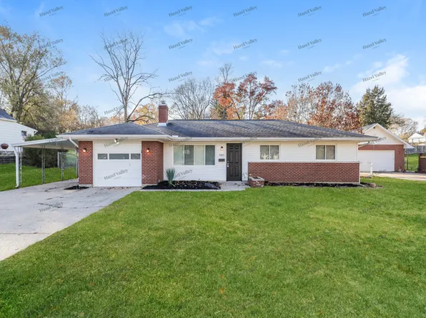 4065 Locustwood Dr, Dayton, OH 45429