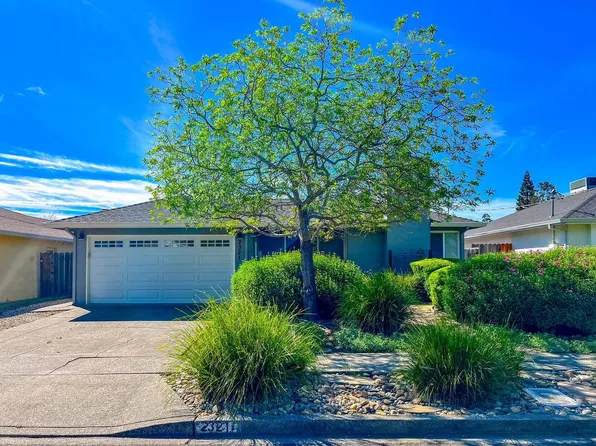 2321 Bueno St, Napa, CA 94558