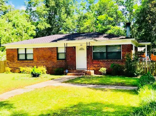 109 Bluebird Dr, Pensacola, FL 32503