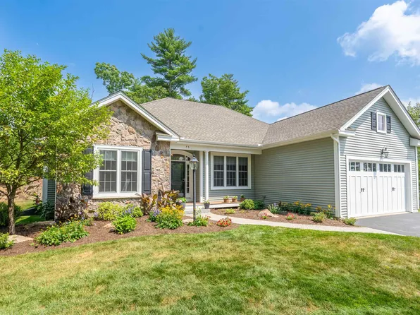 75 Springwood Way, Manchester, NH 03102