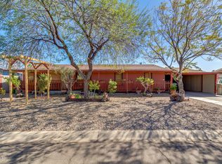 16041 N 68th Dr, Peoria, AZ 85382