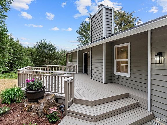 3rd image of 5420 279th Avenue NE