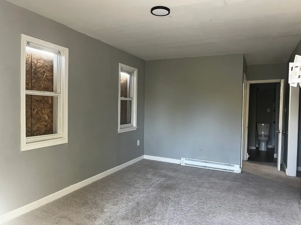 3 bed, 978 sqft, $1,100 — Photo 4