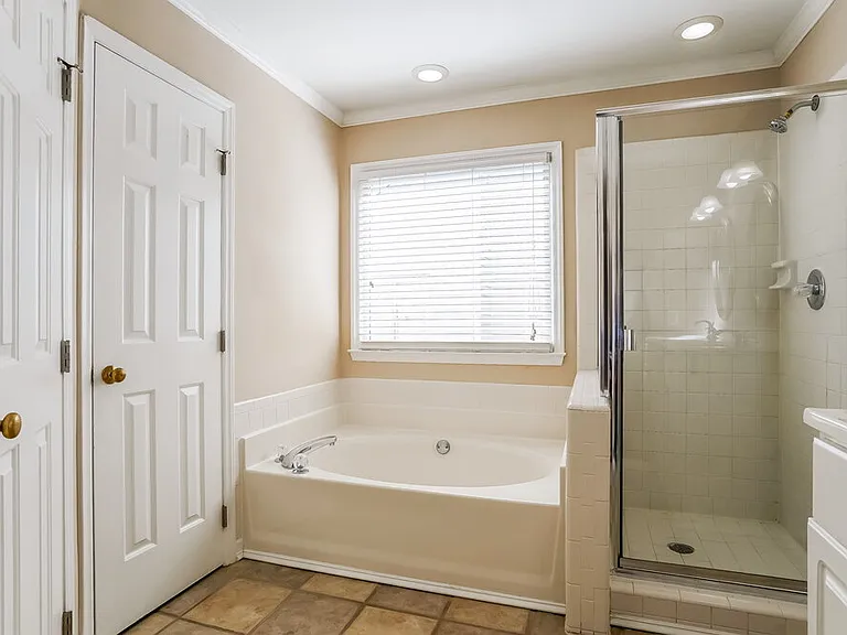 4900 Royal Troon Dr — Photo 13