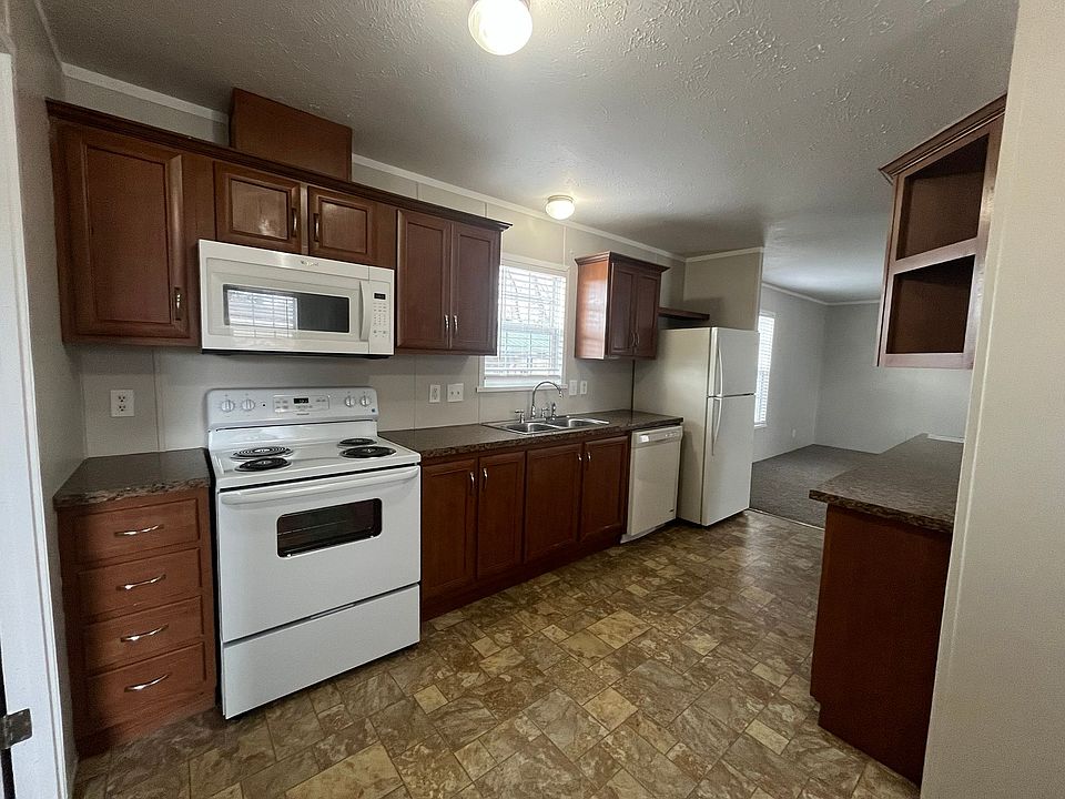 1st image of 1012 NW 61st Ter