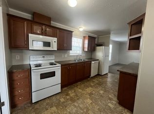 1012 NW 61st Ter, Kansas City, MO 64118