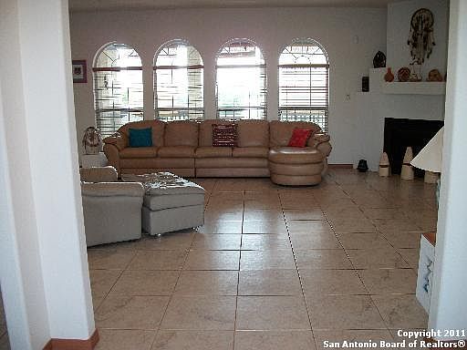 4th image of 5711 E QUAIL WAY