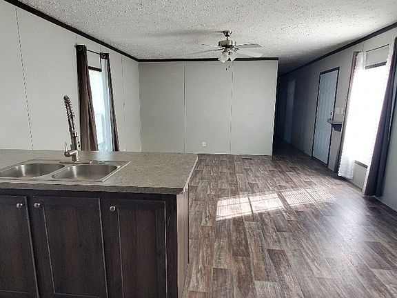 4th image of 1414 Nixonton Rd